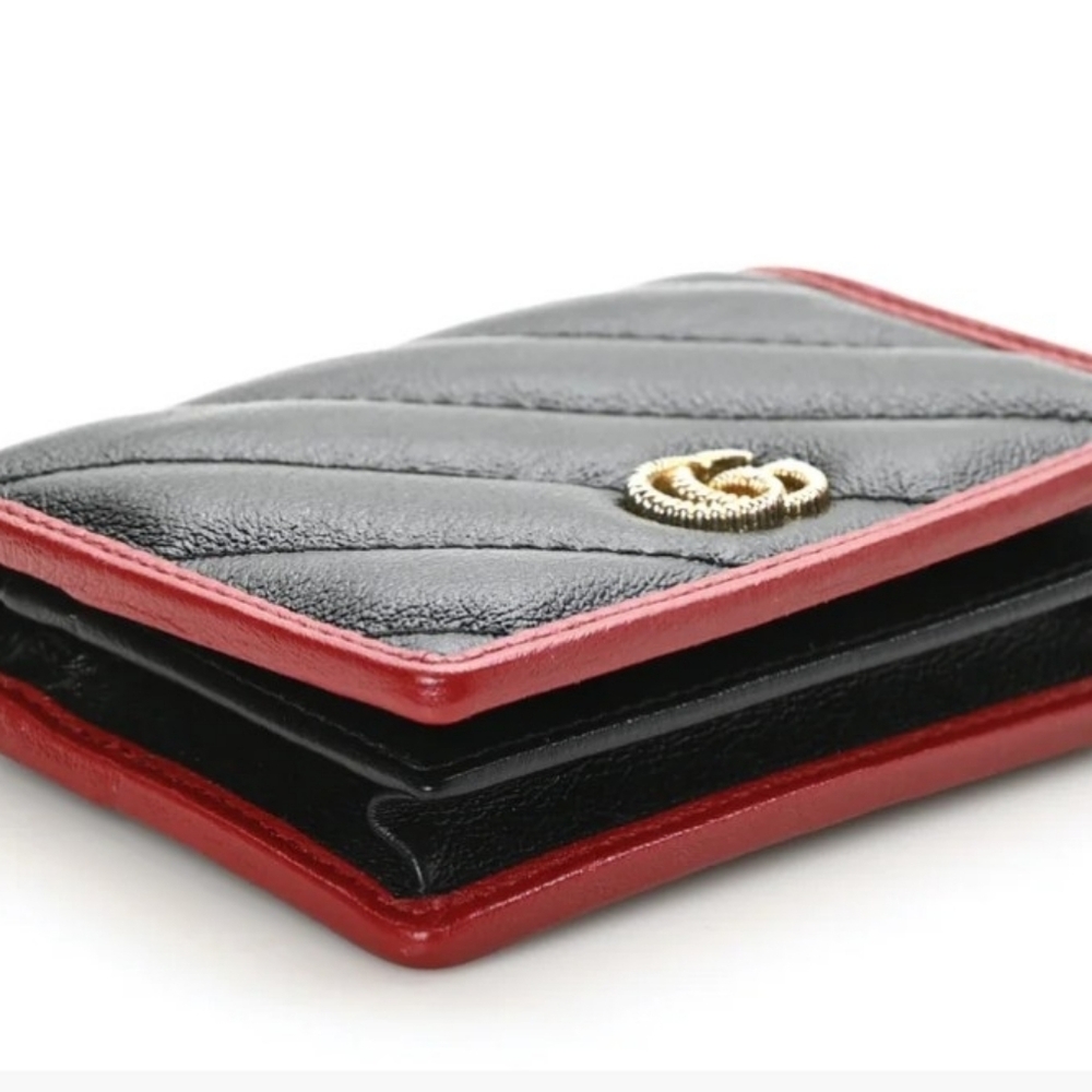 Gucci Quilted Black Wallet with Red Accents - Picture 4 of 16